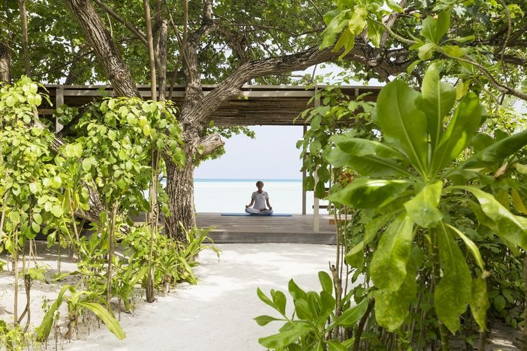 lux south ari atoll